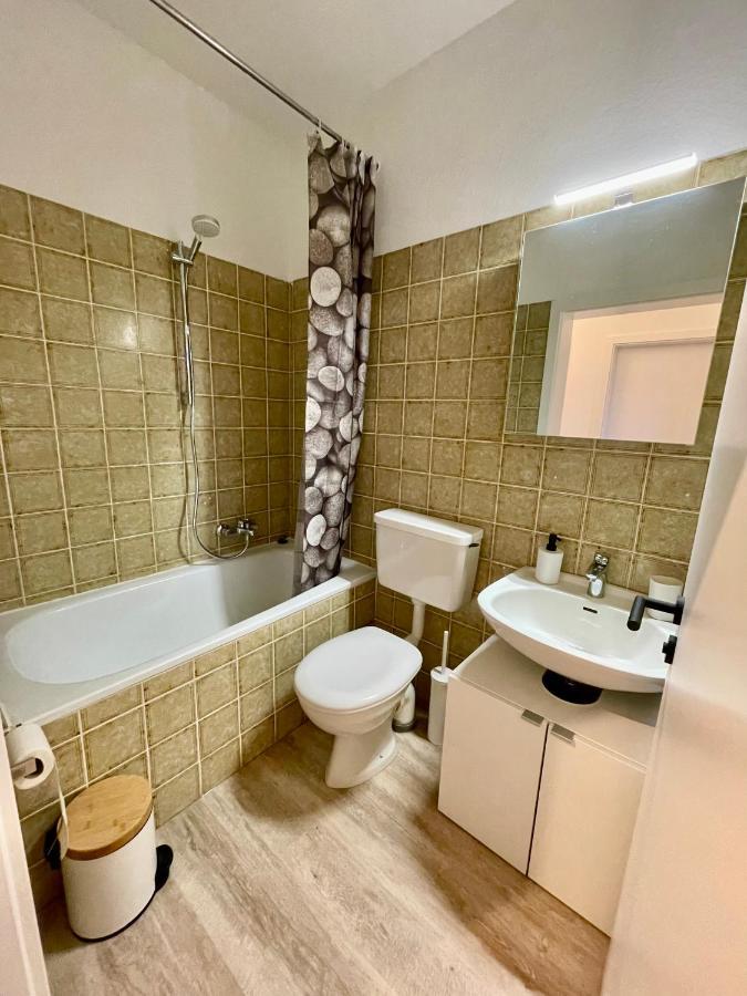Donald Apartment